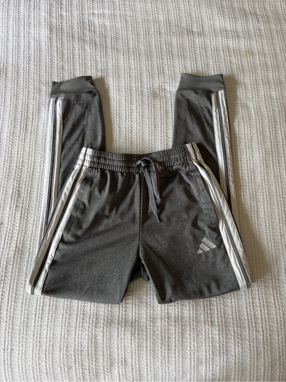 Adidas Women’s Grey 3-Stripe Sweatpants Track Joggers - Size Small Tall